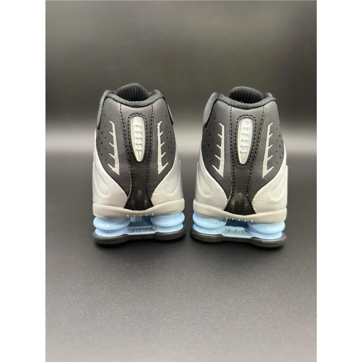 Nike shoes - Nike Shox - Shox - HQ1988-004 - Silver 14