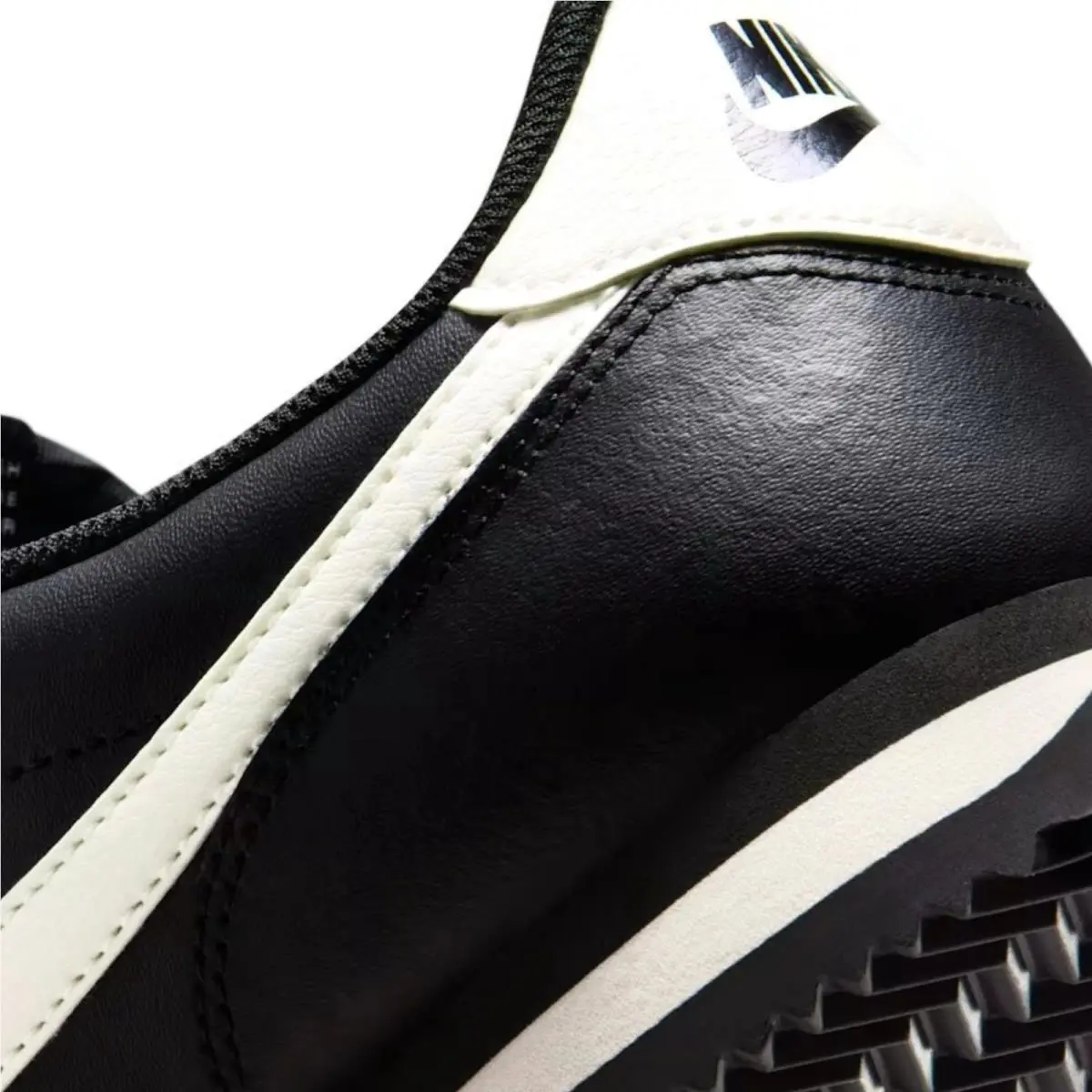 Nike shoes - Nike Cortez - Cortez - Black, Manufacturer: Black/Pale Ivory 23