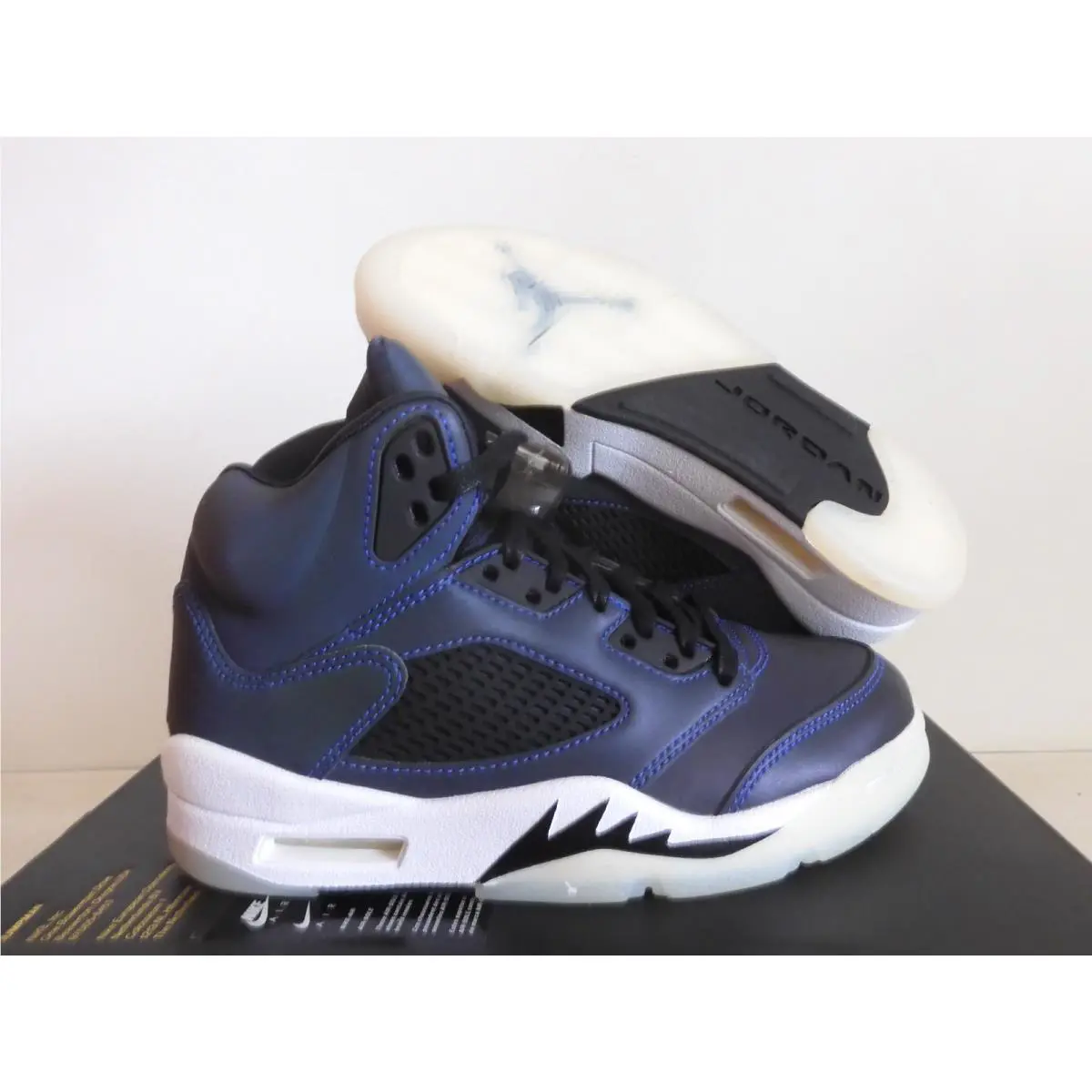 Nike shoes - Air Jordan 5 - Air - CD2722-001 - Black 7