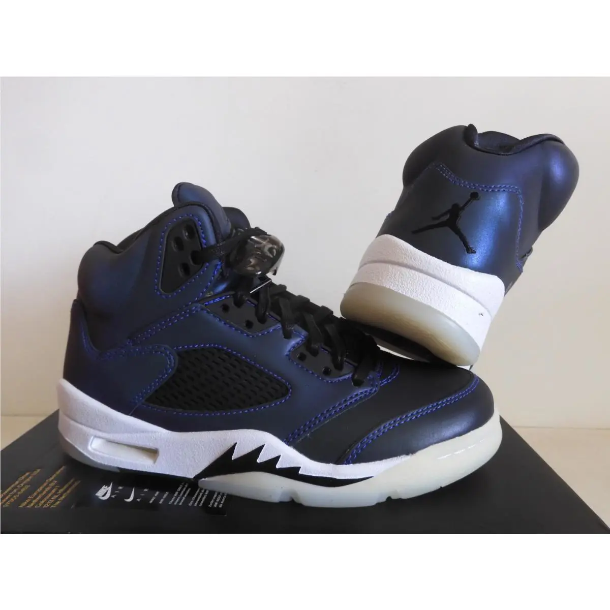 Nike shoes - Air Jordan 5 - Air - CD2722-001 - Black 17