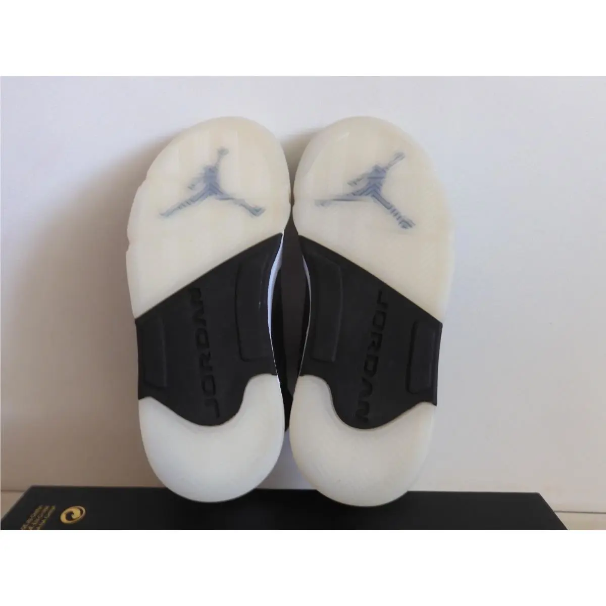 Nike shoes - Air Jordan 5 - Air - CD2722-001 - Black 21