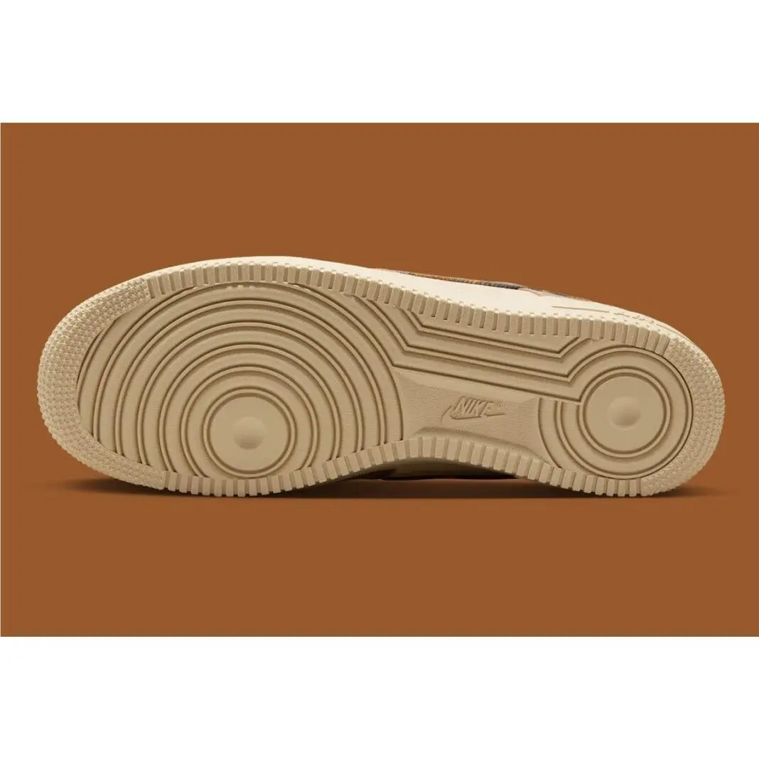 Nike shoes - Air Force 1 Low `07 - IO9803-200 - Brown 15