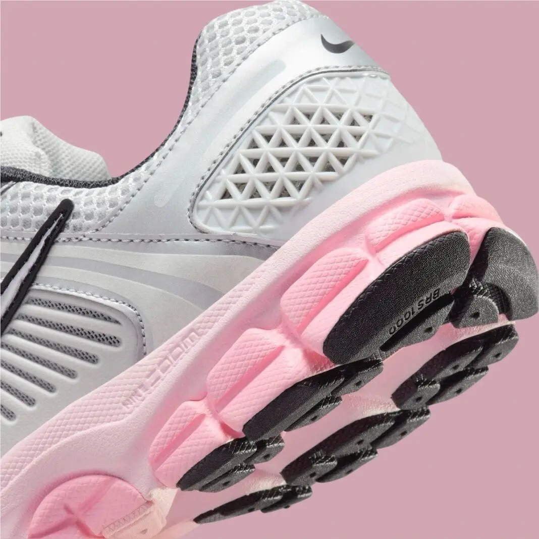 Nike shoes - Vomero 5 - Vomero - HF1877-001 - Silver 13