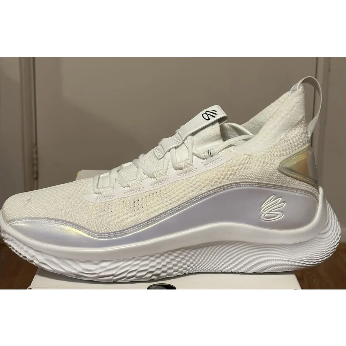 Under Armour Curry Flow 8 `iridium` Size 11.5 Men White Basketball 3024422-104