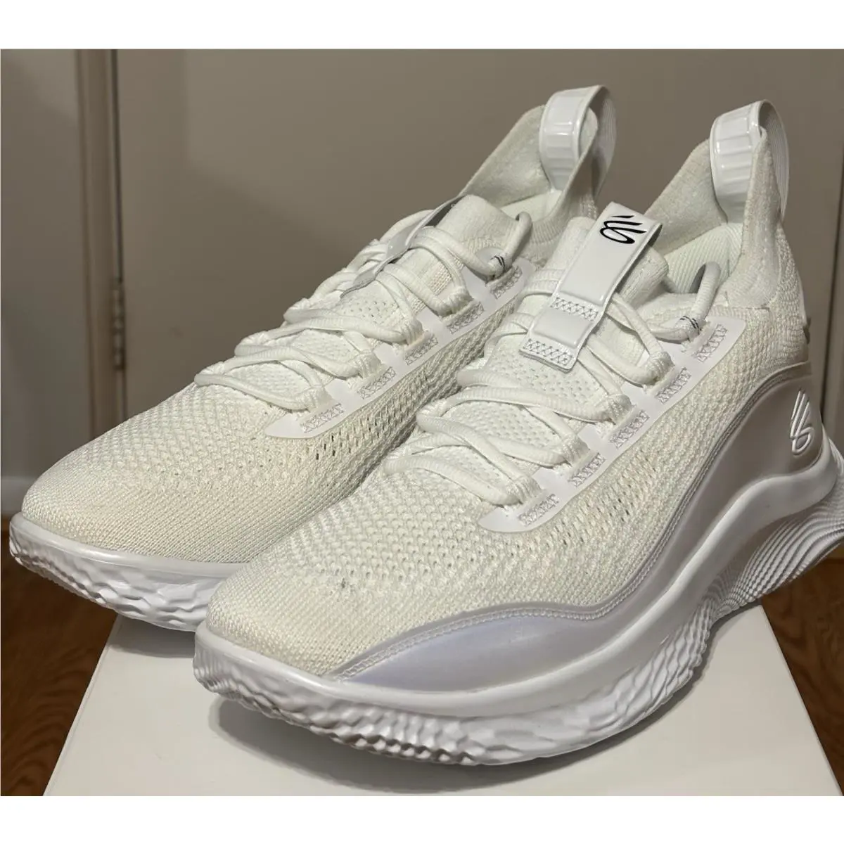 Under Armour shoes - Under Armour Curry Flow 8 - 3024422-104 - White 1