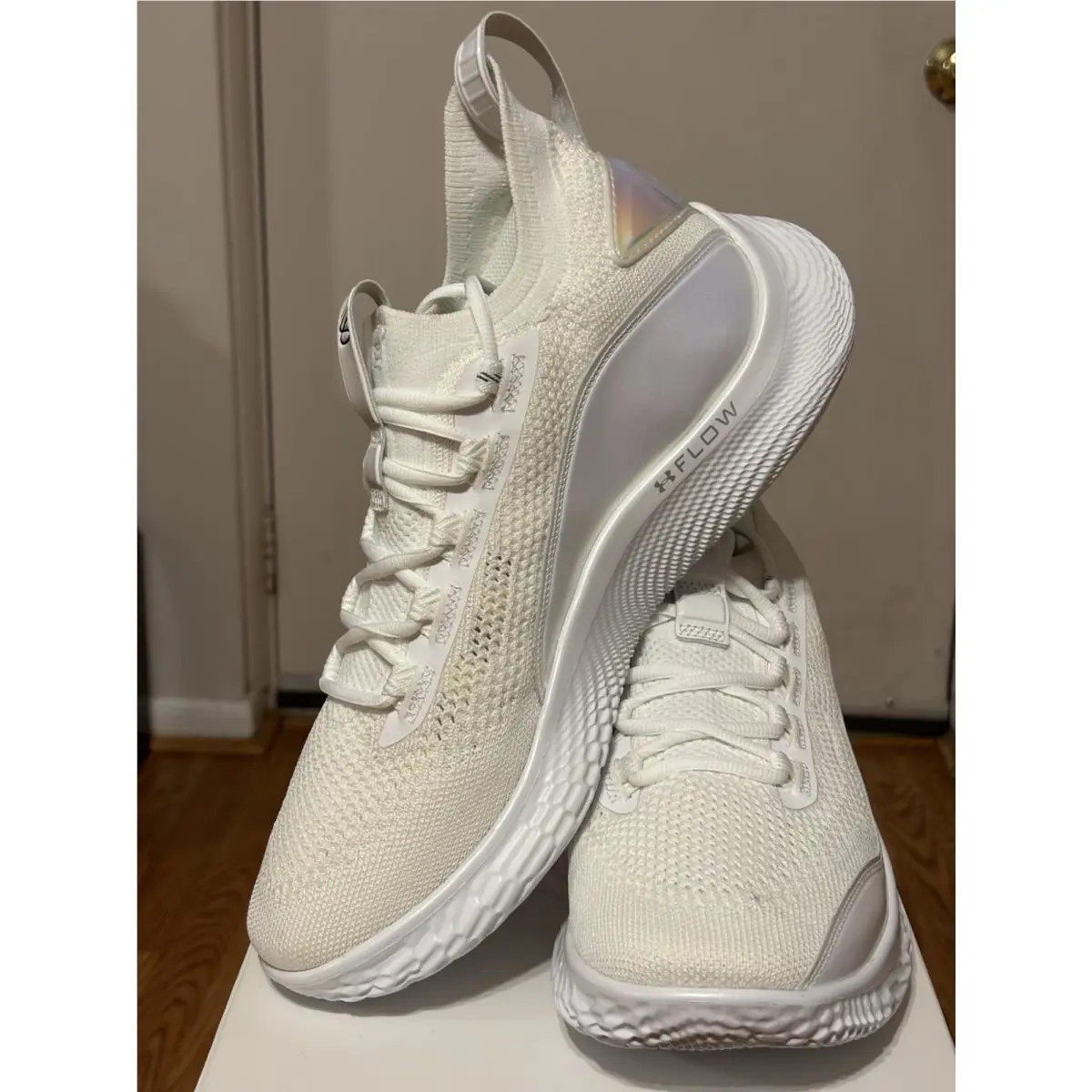 Under Armour shoes - Under Armour Curry Flow 8 - 3024422-104 - White 7