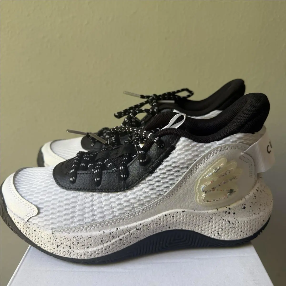 Under Armour shoes - Black 1
