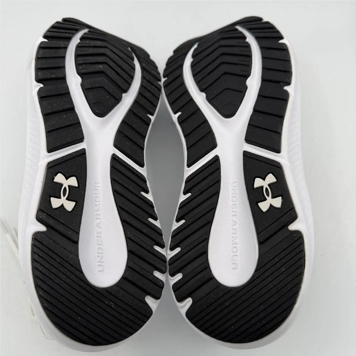 Under Armour shoes - UA Charged Pursuit 4 - Charged Pursuit - White 4