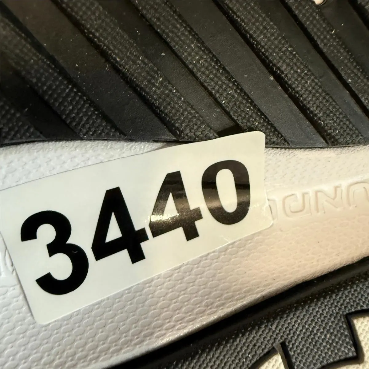 Under Armour shoes - UA Charged Pursuit 4 - Charged Pursuit - White 6