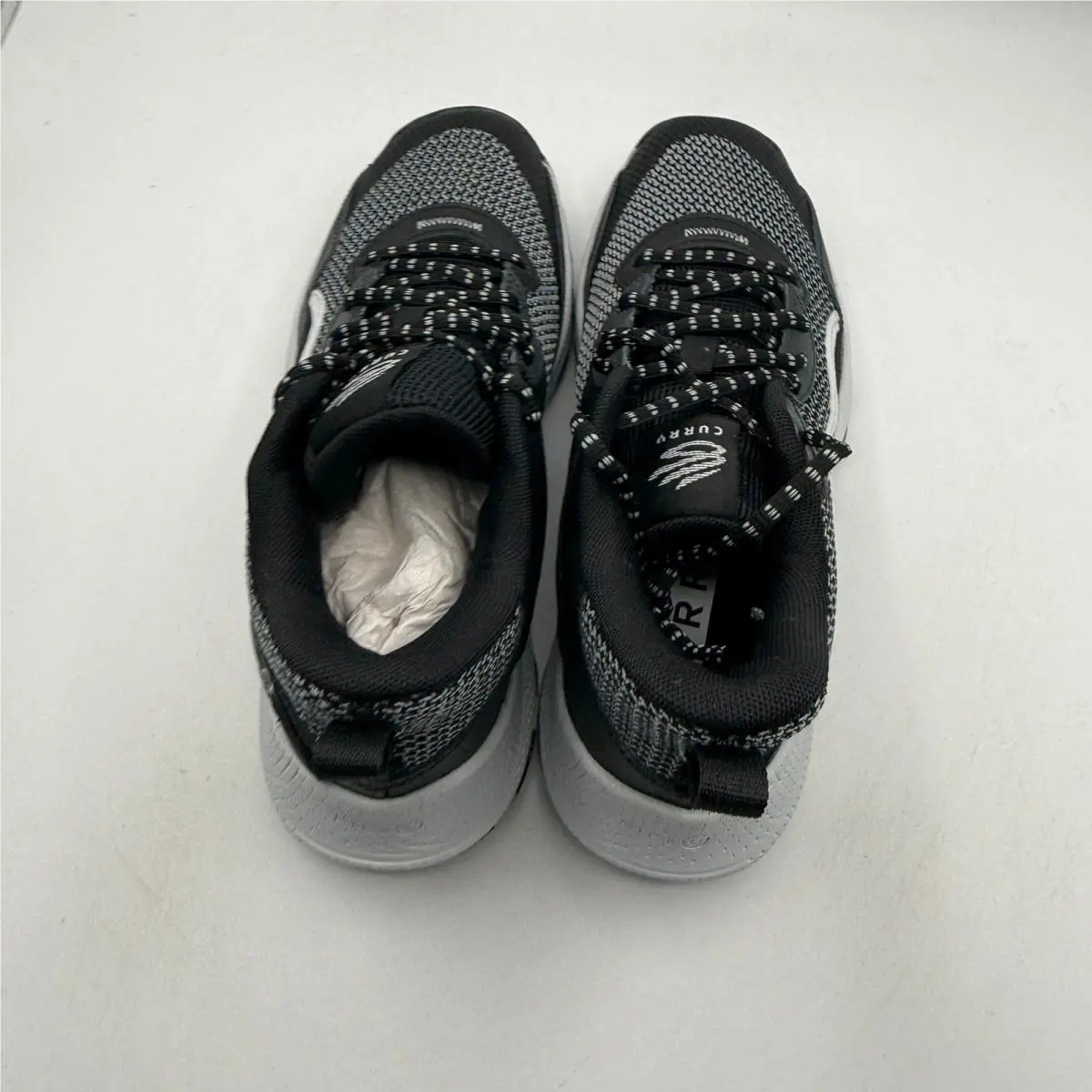 Under Armour shoes - Curry 3Z24 - Curry - Black 2
