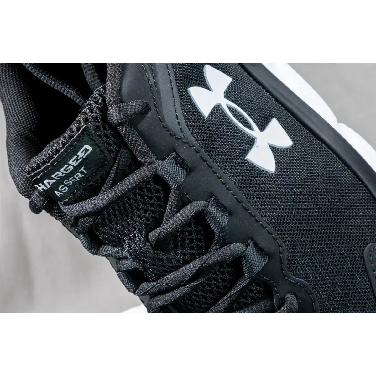 Under Armour shoes - UNDER ARMOUR CHARGED ASSERT 9 - 3024591 - Black/ White (UPC: 194514424091) 4