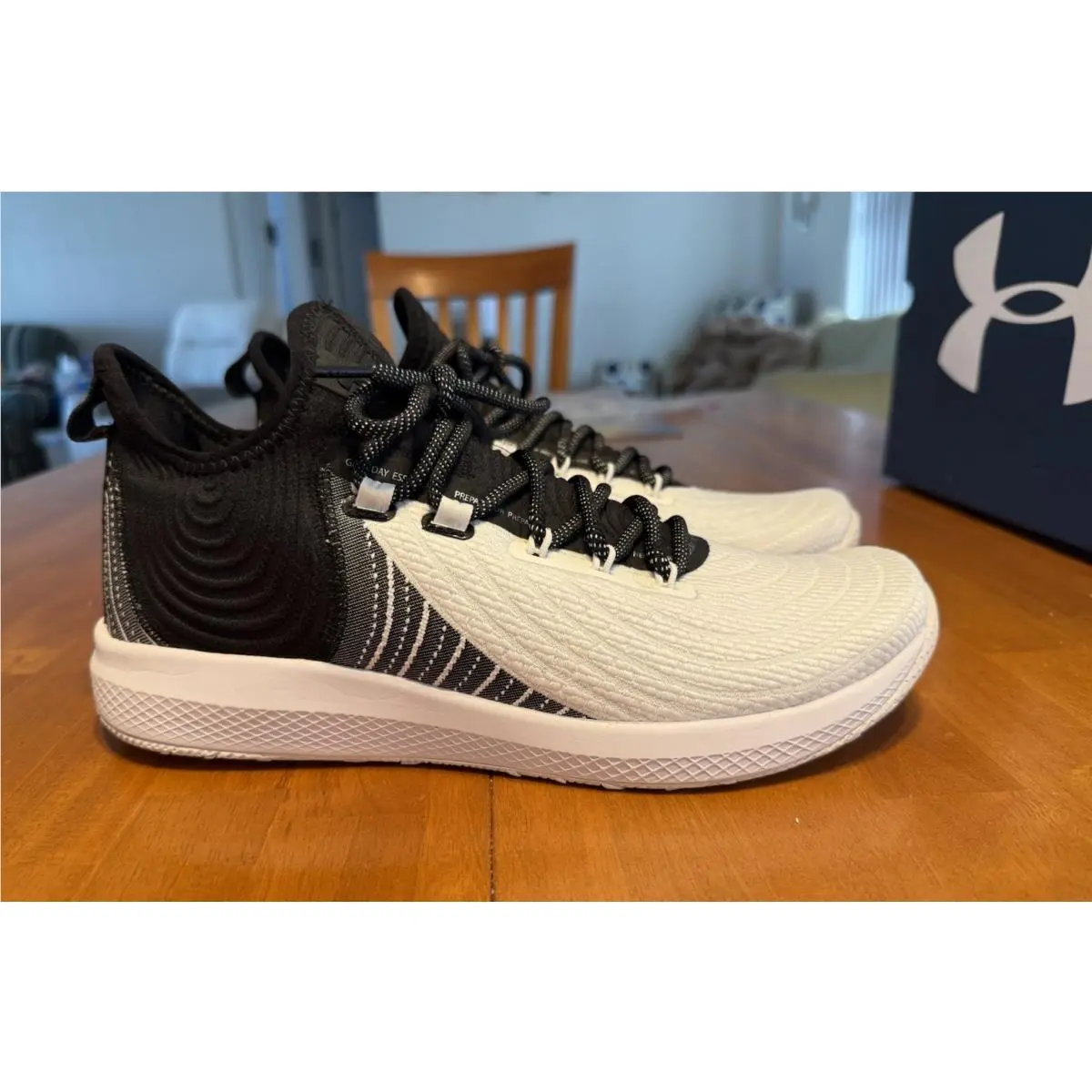 Under Armour shoes - UNDER ARMOUR BRYCE HARPER 4 TURF - White/Black 1
