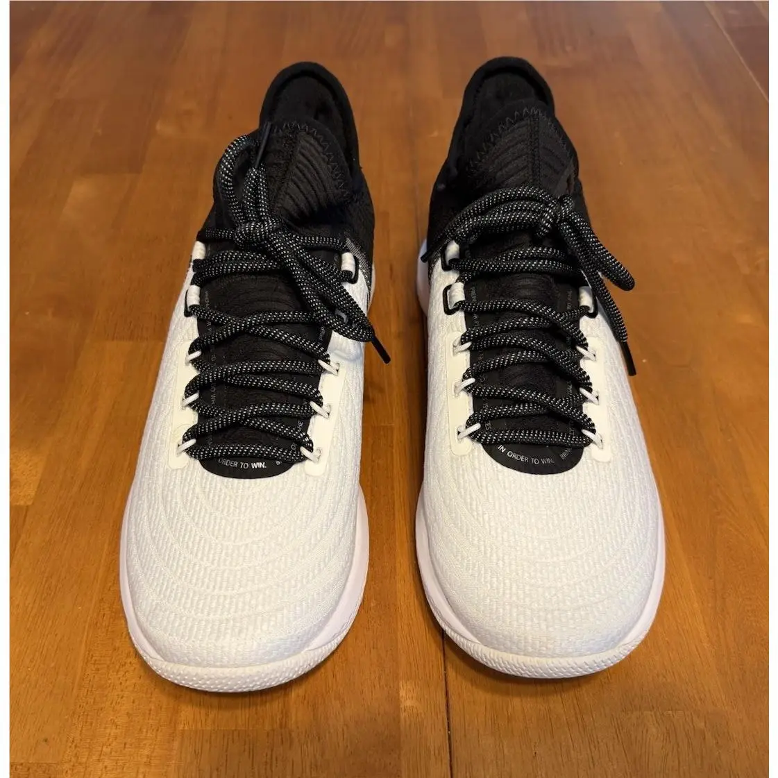Under Armour shoes - UNDER ARMOUR BRYCE HARPER 4 TURF - White/Black 4