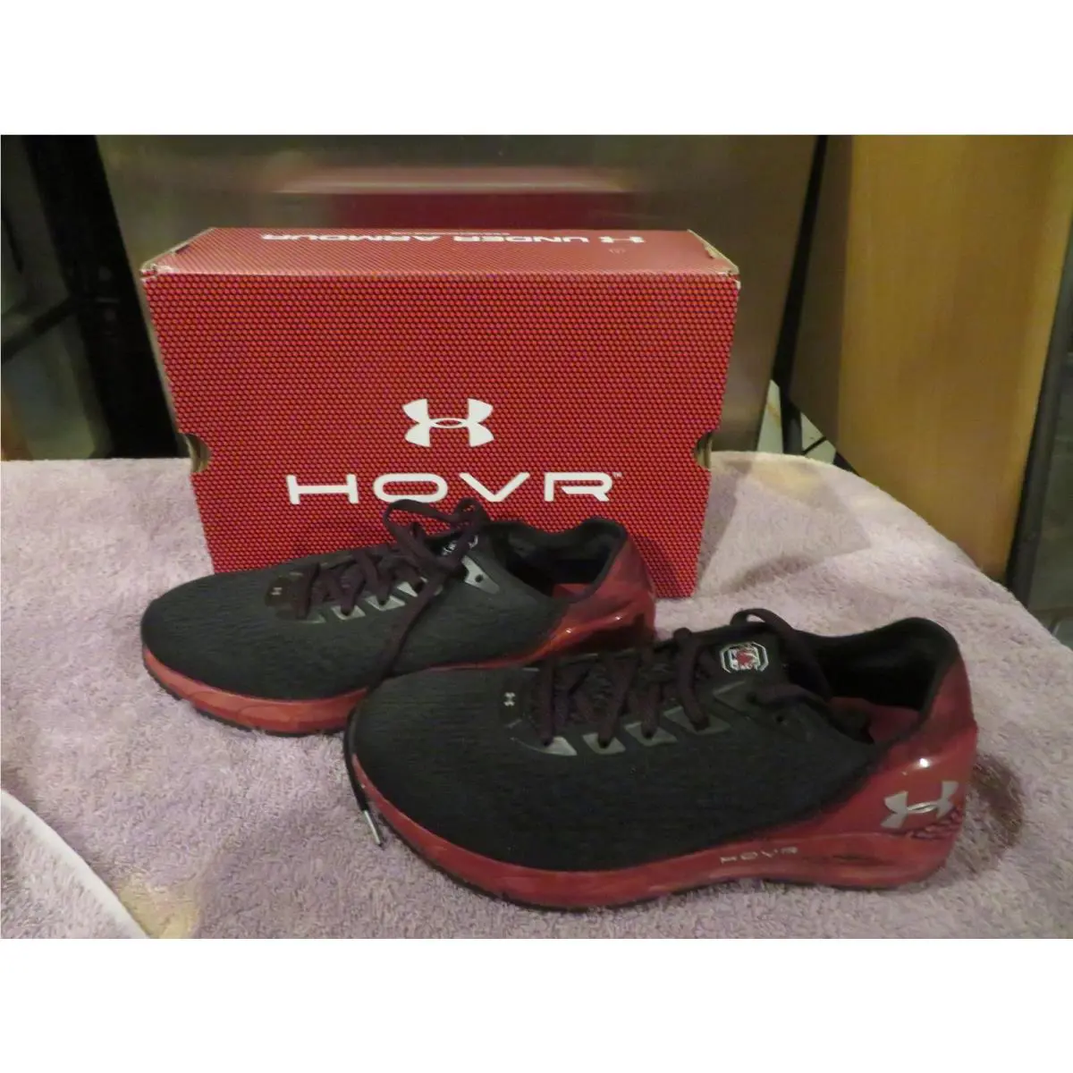 Womens Black Burgundy Under Armour Team Hovr Sonic 3 Ncaa Tennis Shoes 9.5