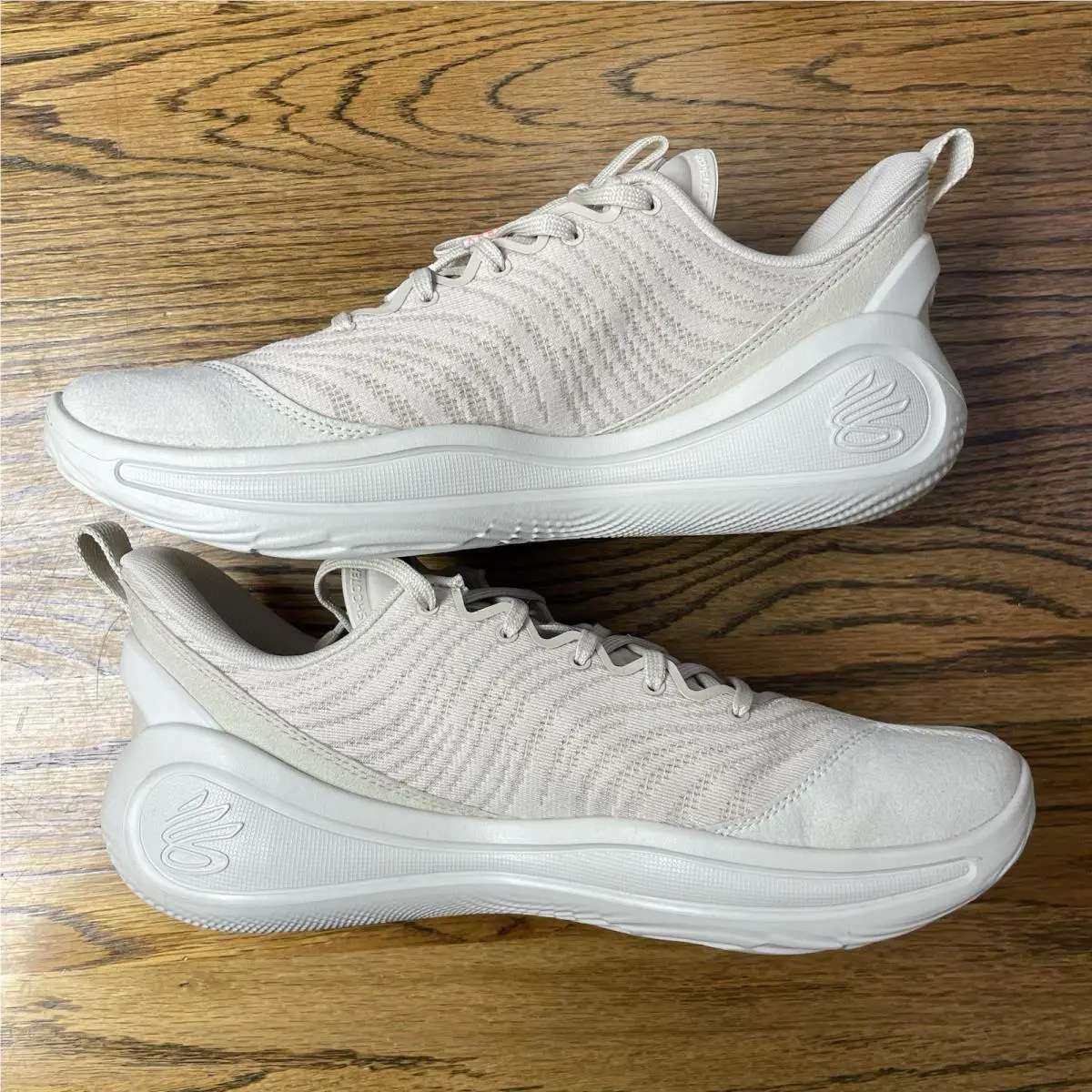 Under Armour shoes - Under Armour Curry Flow 12 - 3028498 280 - Beige 1