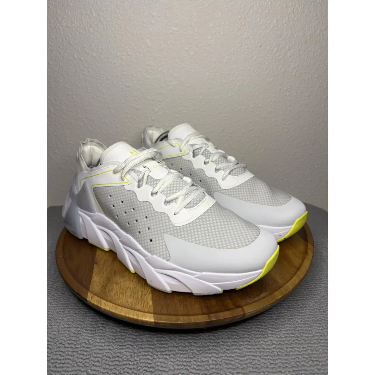 Under Armour shoes - Under Armour Halo Trainer - Halo Trainer - 6007640-100 - Gray 0