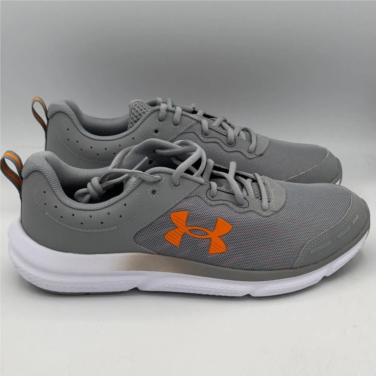 Under Armour Charged Assert 10 Shoes Mens Size 11 Gray Orange 3026175 105