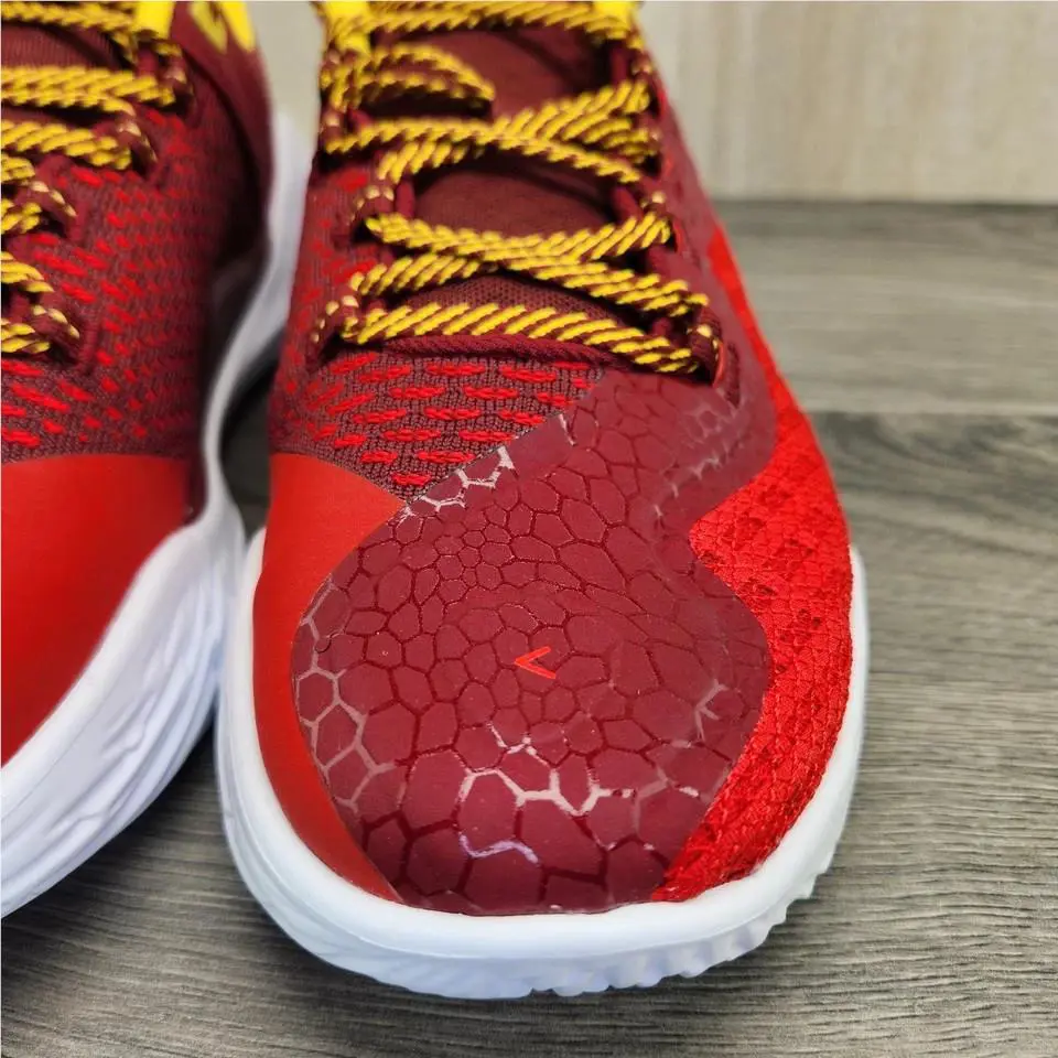 Under Armour shoes - Under Armour Charged Lightning - Charged Lightning - 1285681-600 - Red 2