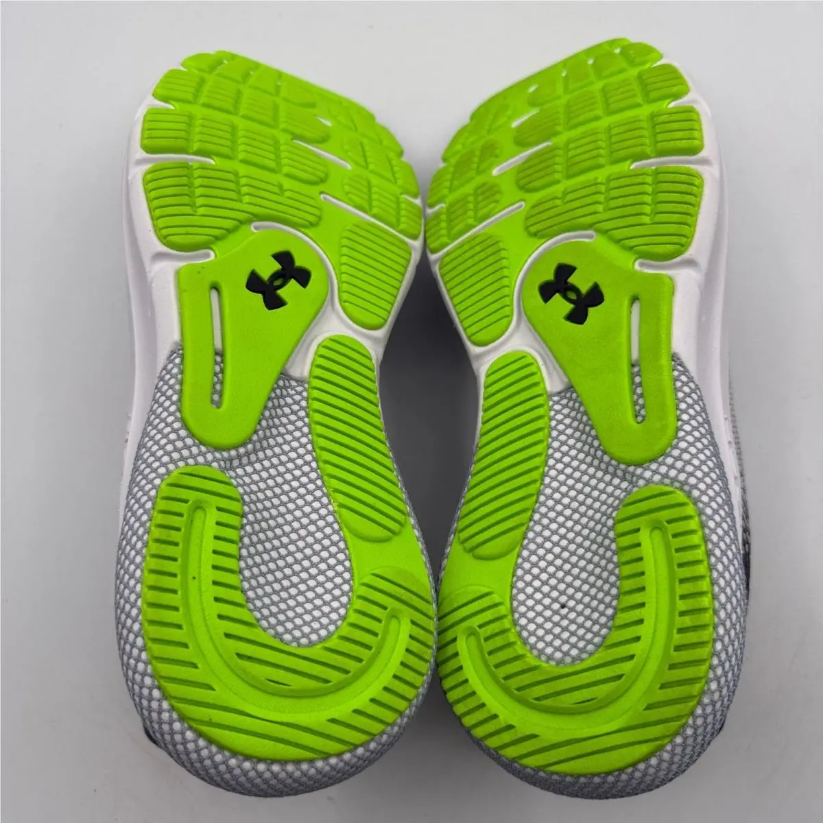 Under Armour shoes - UA HOVR Turbulence 2 - HOVR Turbulence - Gray 3
