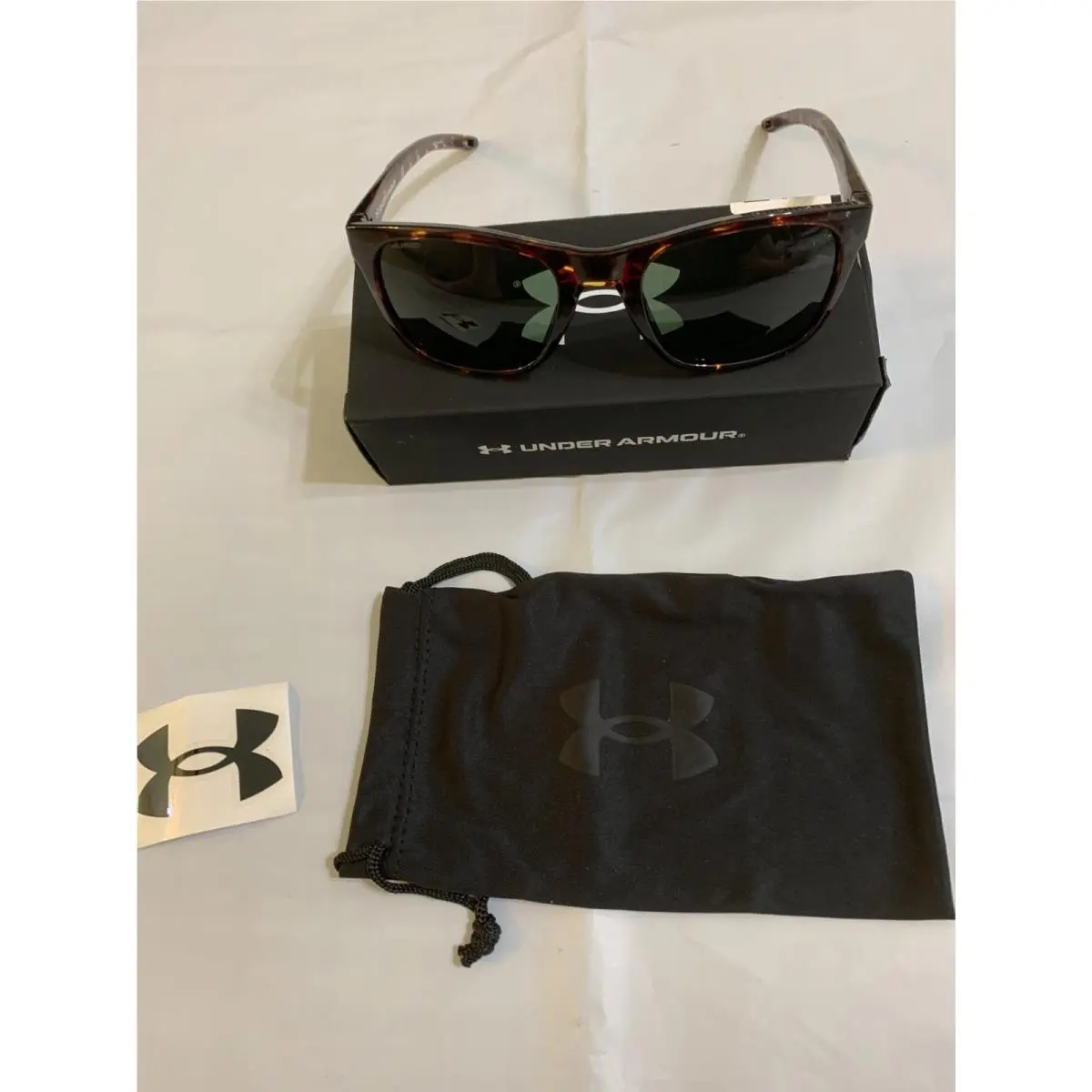 Under Armour Men`s UA Raid Polarized Rectangular Sunglasses