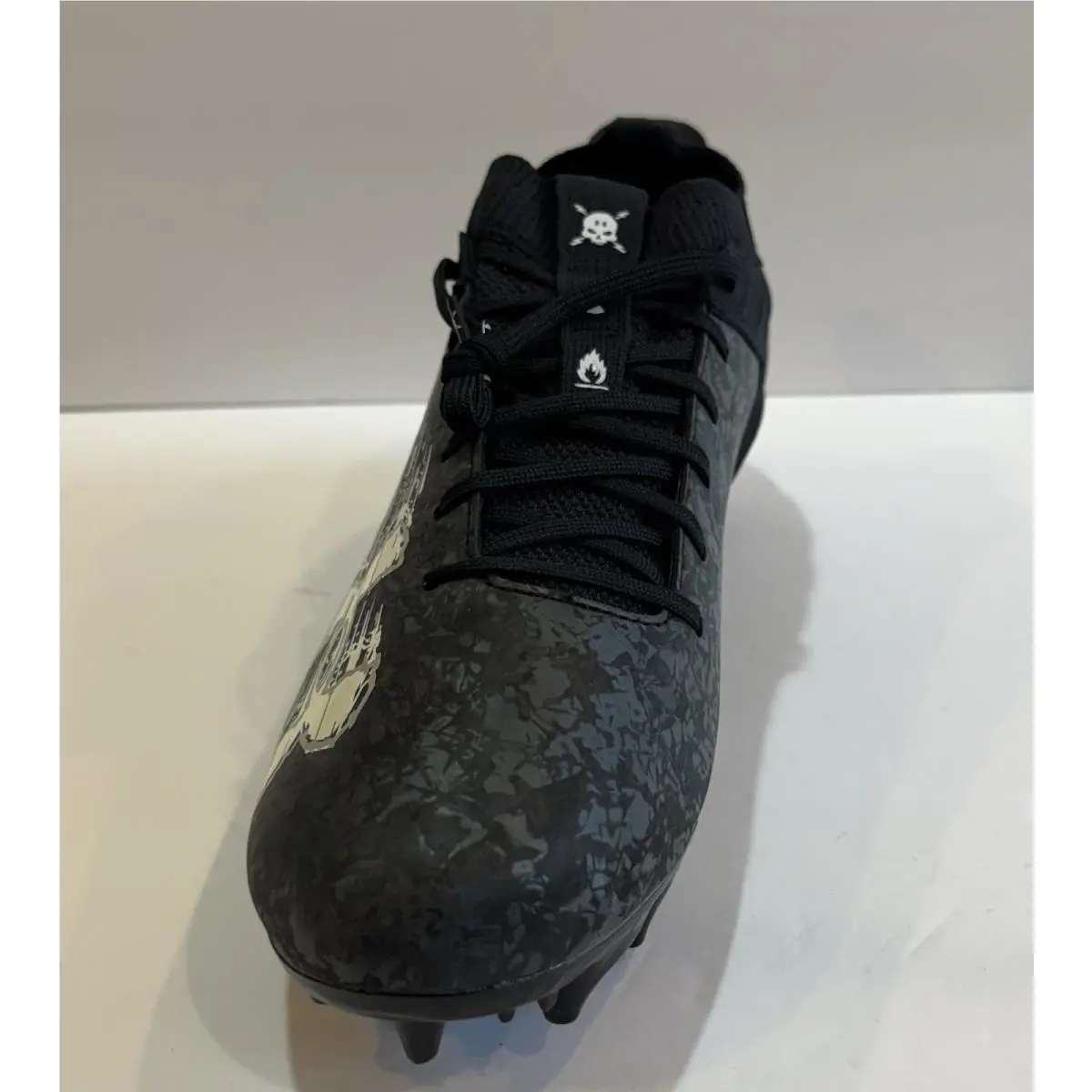 Under Armour shoes - Under Armour Blur Smoke MC - 3027999-008 - Black 16