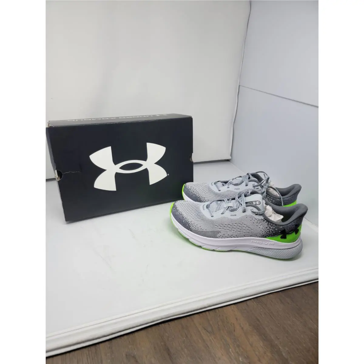 Under Armour Hovr Turbulence 2 Men`s Running Shoes Size 9.5 Neon Green/gray