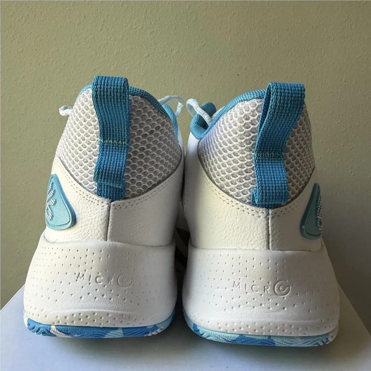 Under Armour shoes - Under Armour Curry 3Z5 - Curry - White 2