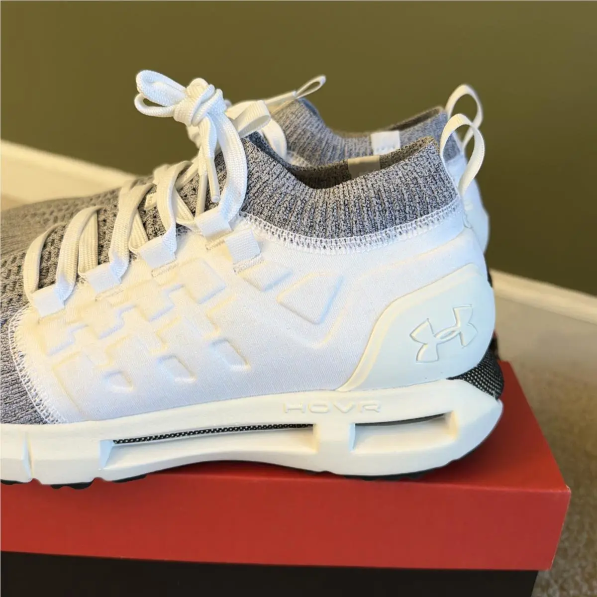 Under Armour shoes - HOVR Phantom 1 White Metallic - 3028384-101 - White 14