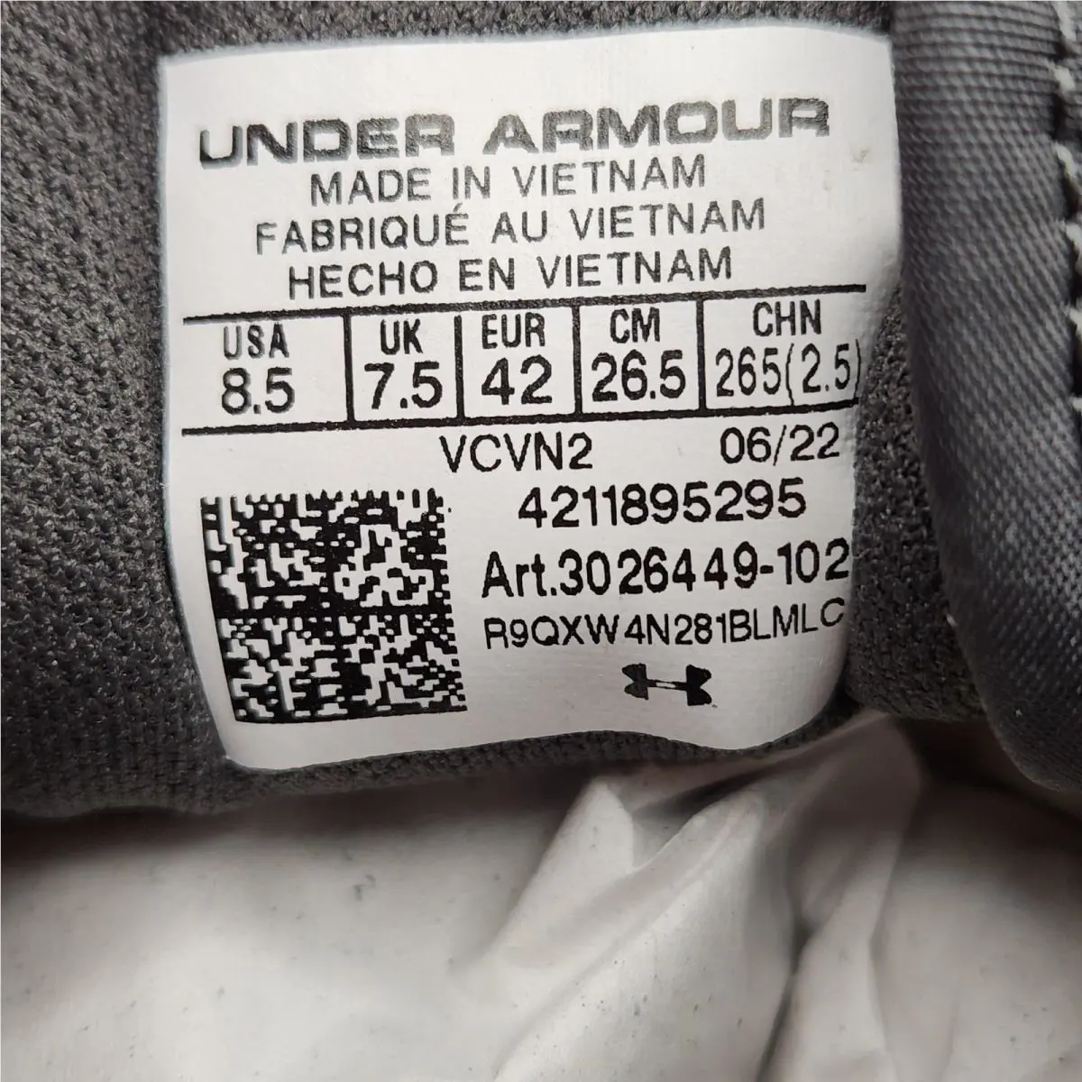 Under Armour shoes - Under Armour Charged Vantage Lux - 3026449-102 - Gray 6