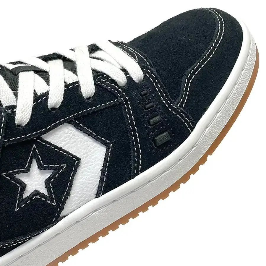 Converse shoes - Black 1