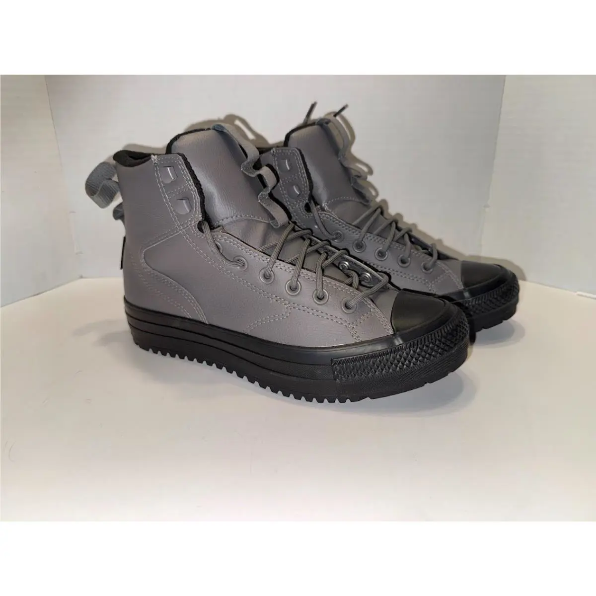 Converse All Star Gray and Black Mid-top Men`s Boots For Winter Size Men`s 8