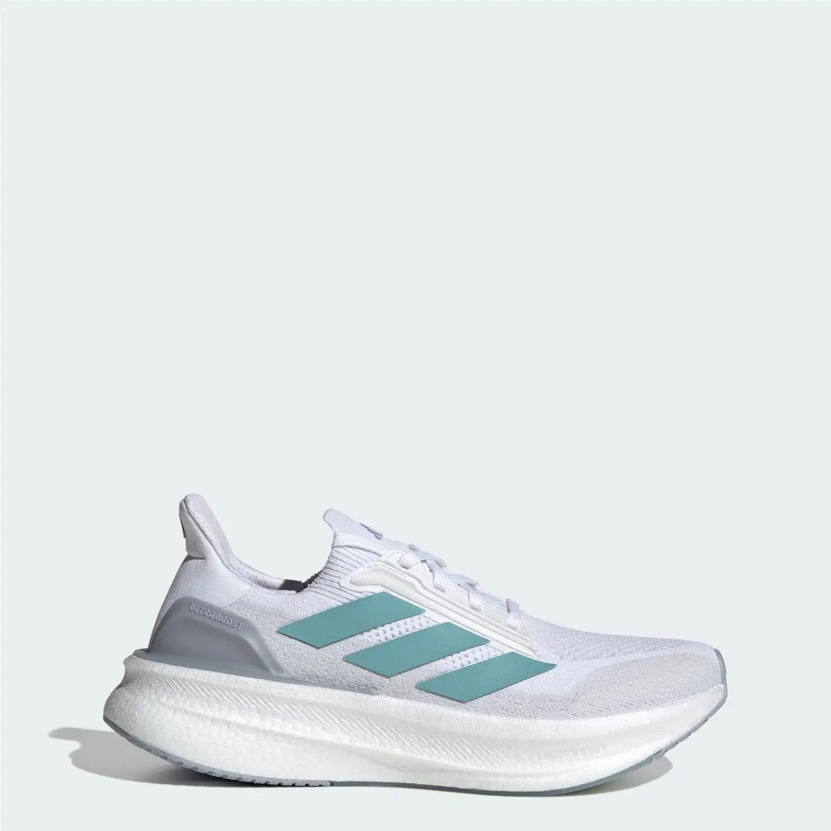 Adidas shoes - Core Black / Cloud White / Carbon 6