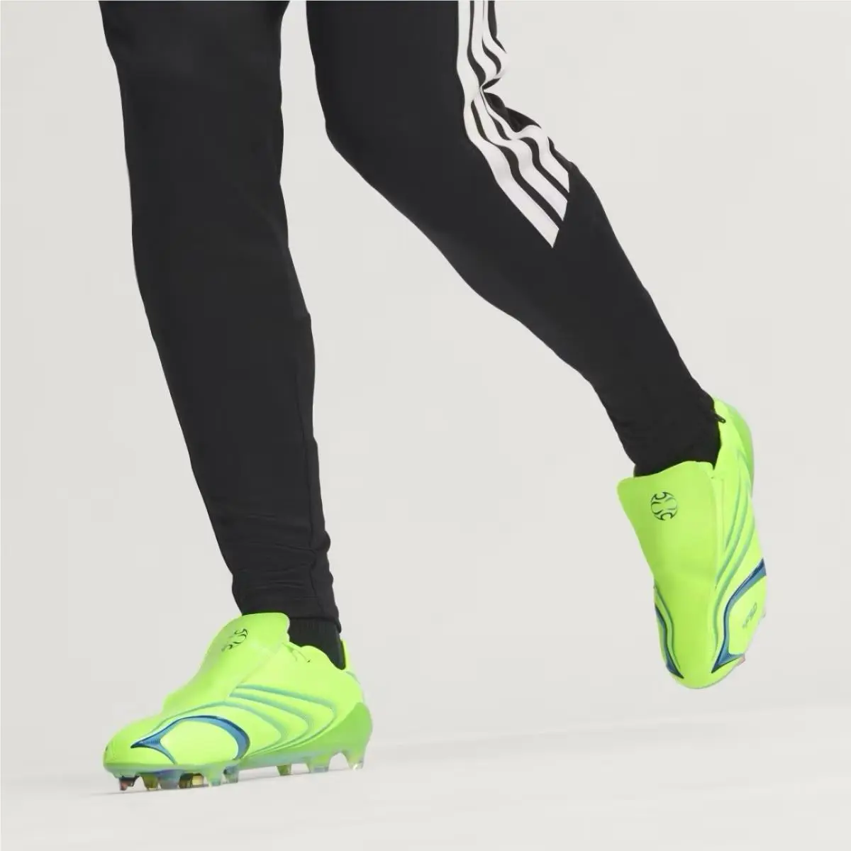 Adidas shoes - adidas F50 - IH8942 - Yellow 0