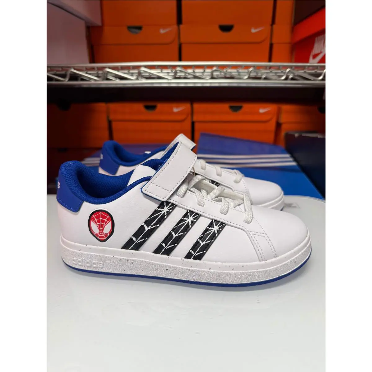 Adidas shoes 0