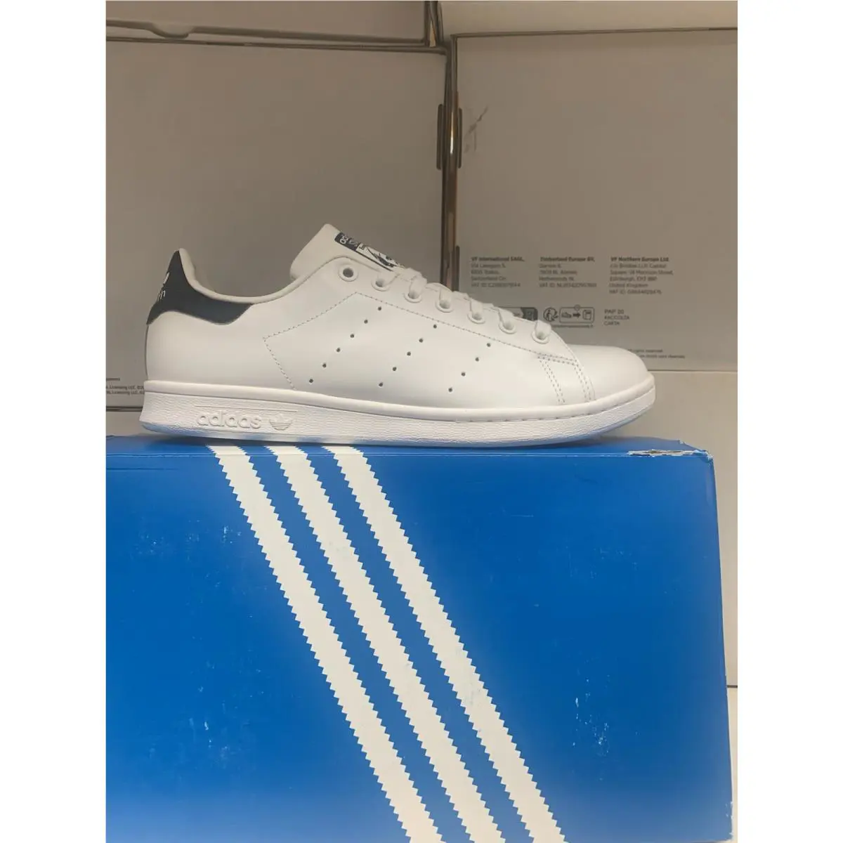 Adidas Stan Smith Men`s Medium Width