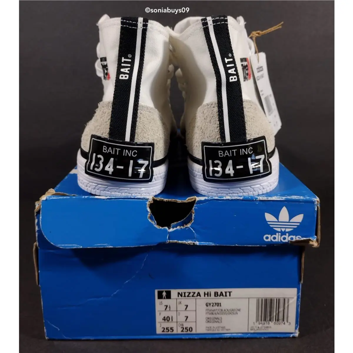 Adidas shoes - White 6