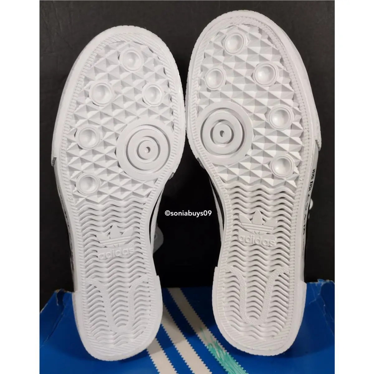 Adidas shoes - White 23