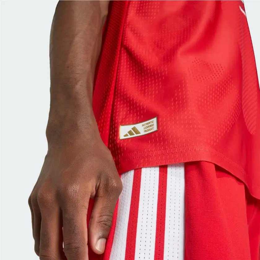 Adidas clothing - C2404 - C2404 - Better Scarlet 4