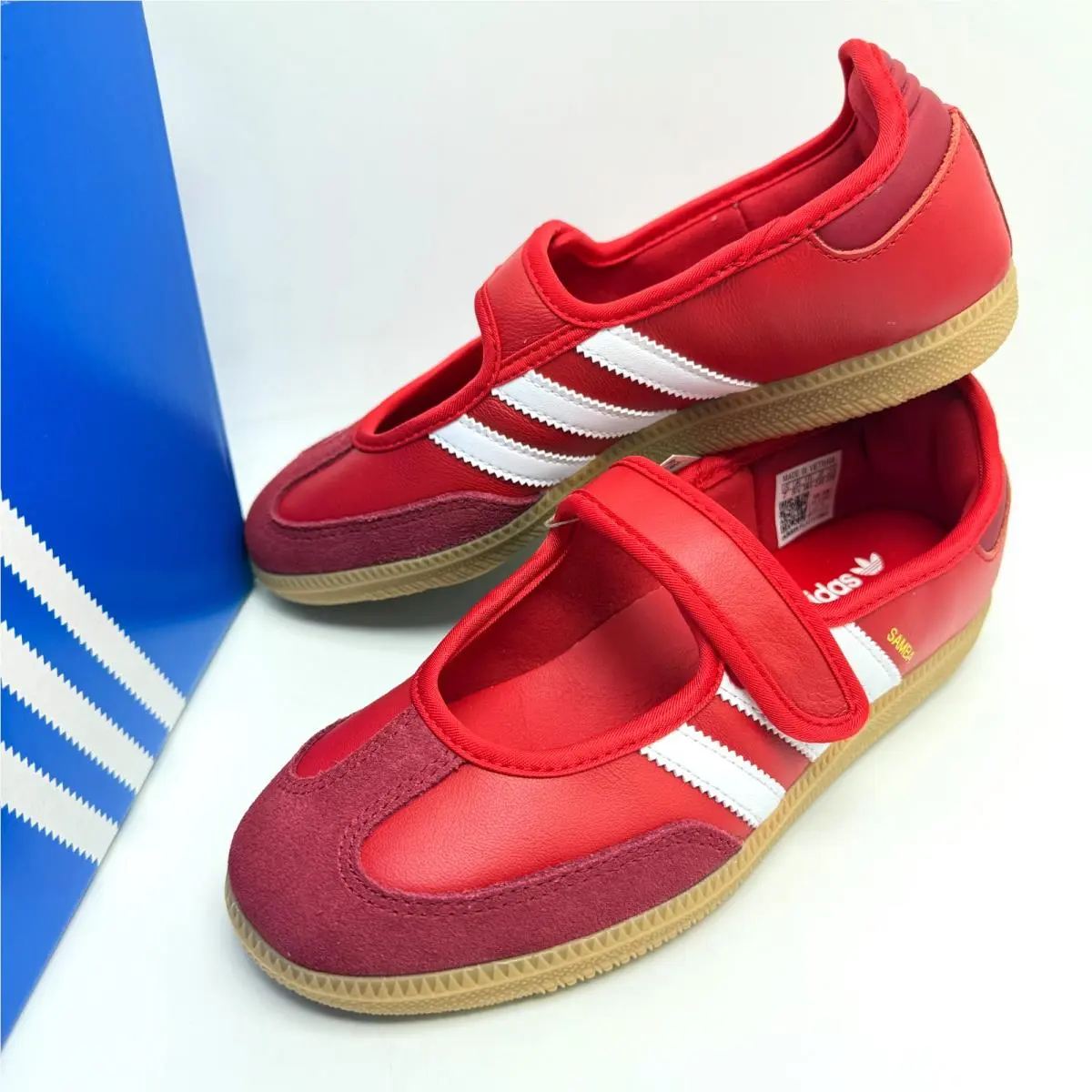 Adidas shoes - SAMBA JANE - SAMBA JANE - JQ6446 - Better Scarlet/Team Victory Red/Gum 3 11