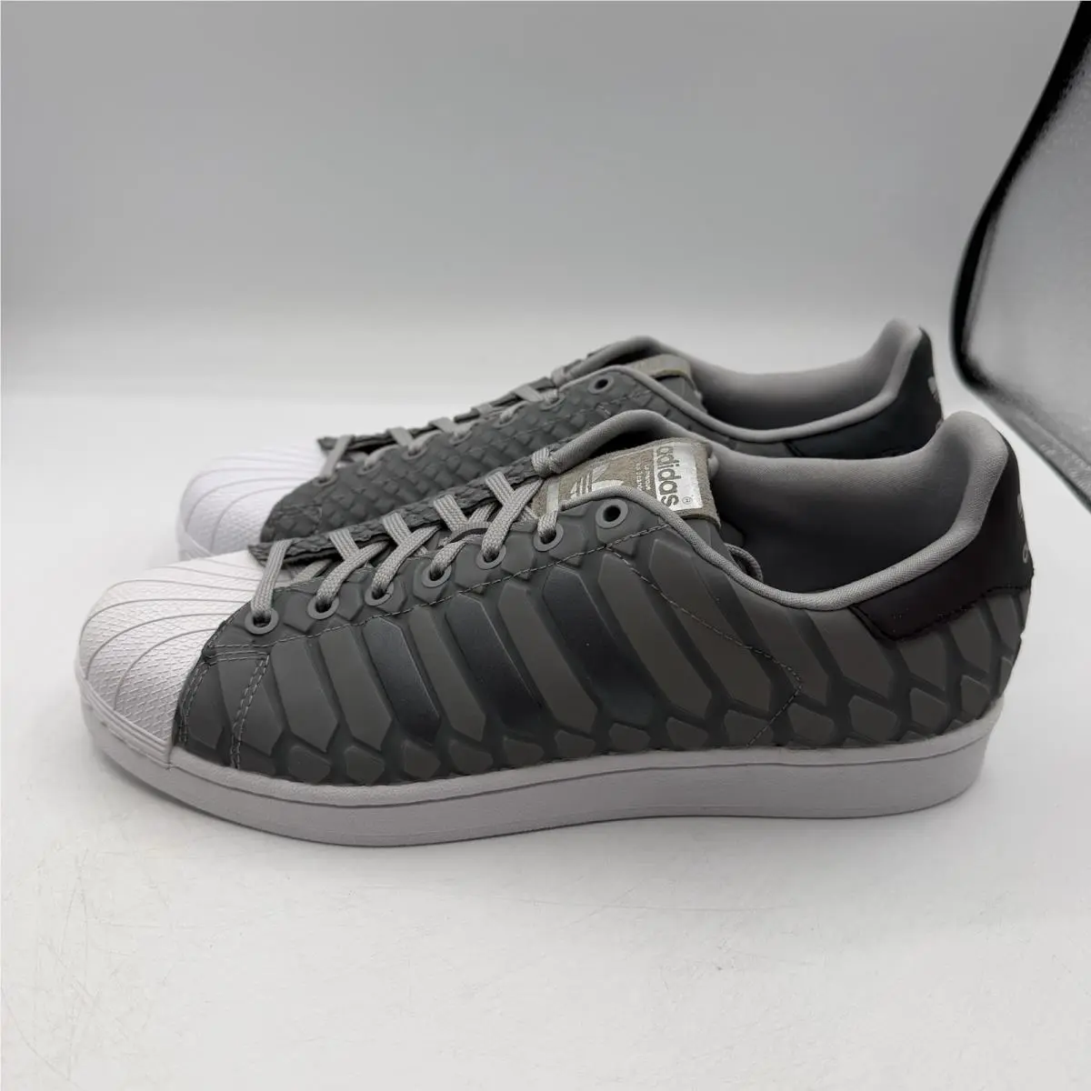 Adidas shoes - adidas Superstar - Superstar - D69367 - Gray 4
