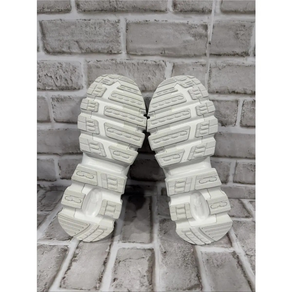 Adidas shoes - JH6513 - JH6513 - White (UPC: 197609713032) 0