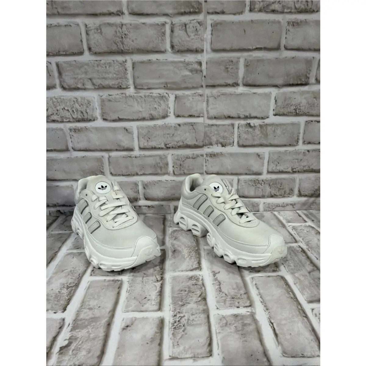 Adidas shoes - JH6513 - JH6513 - White (UPC: 197609713032) 4