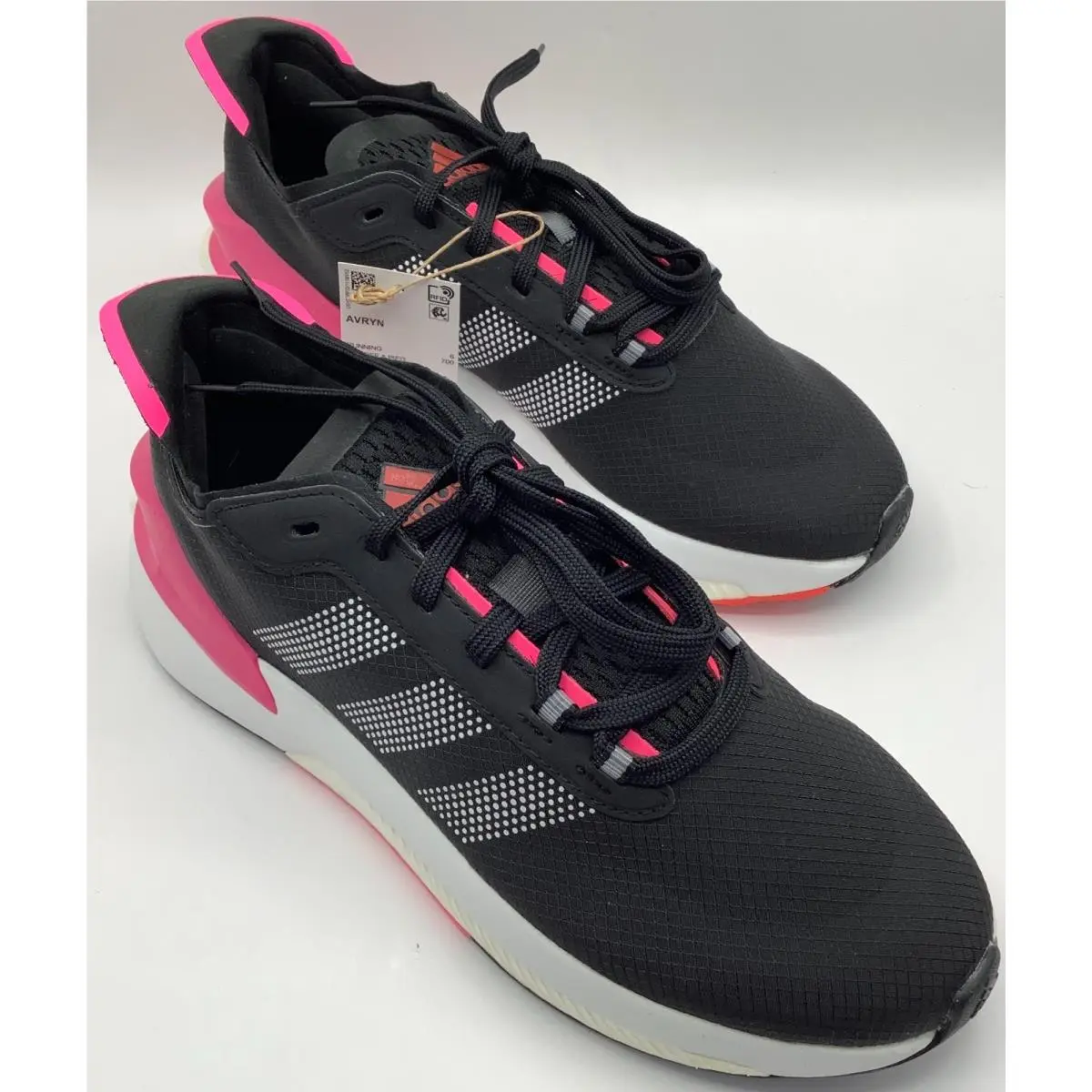 Adidas Women`s Size 7.5 Avryn Core Black/core Black/pink Fusion IG0646