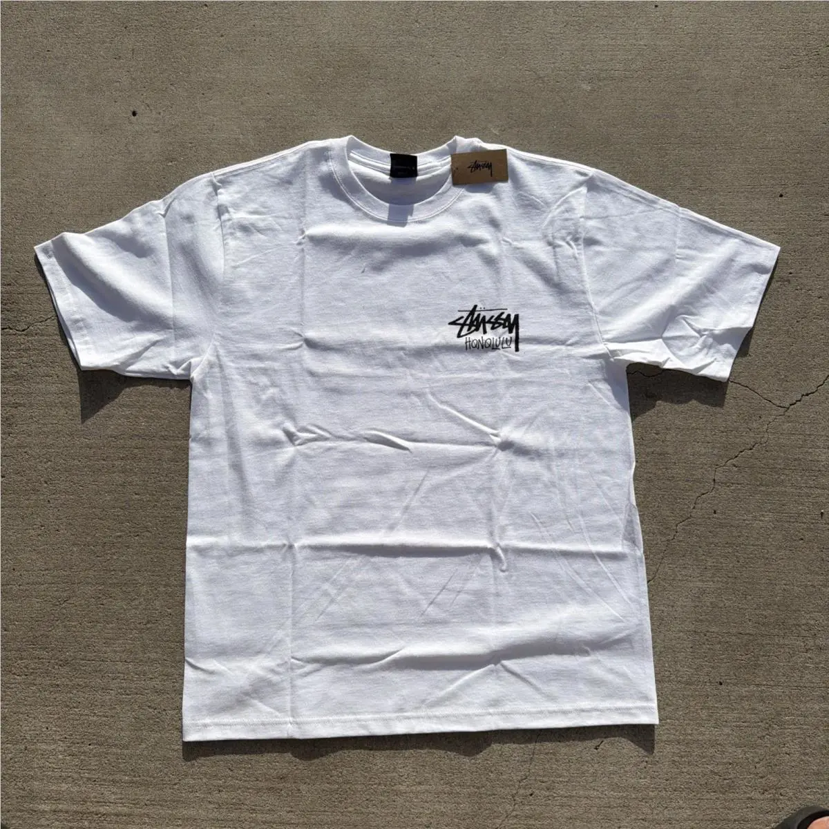 Stussy  clothing - White (UPC: 195292680365) 1