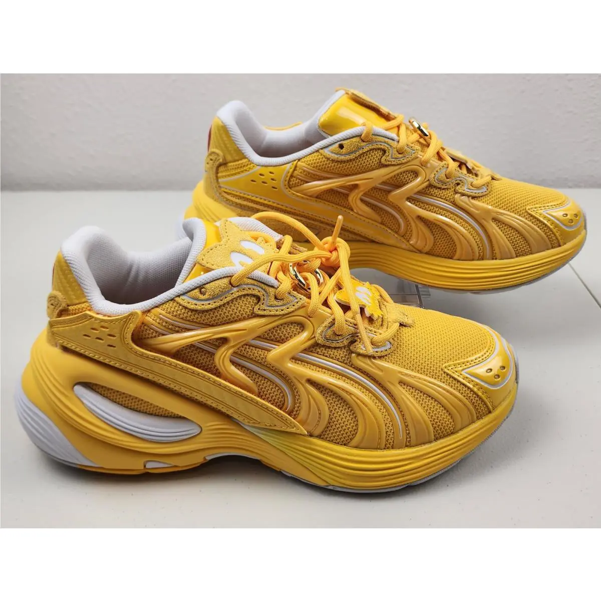 Size 6_ Puma x Sonic The Hedgehog Rs-x Inverse Tails Yellow Sizzle 404402-01