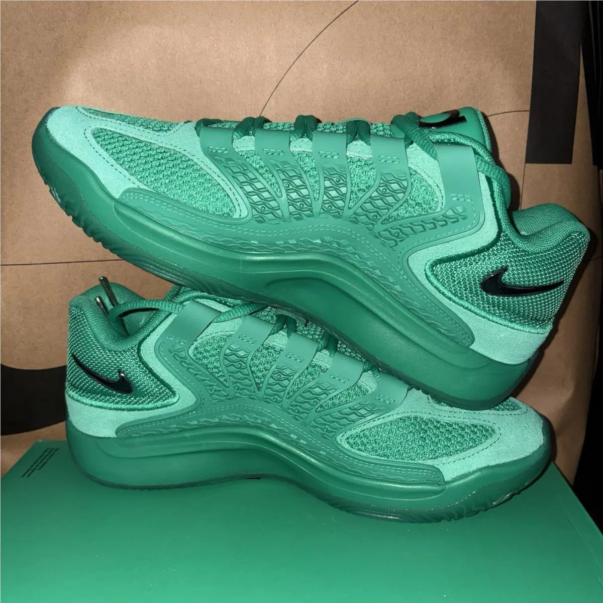 Nike shoes - Nike KD 18 - IU3108-300 - Green 1