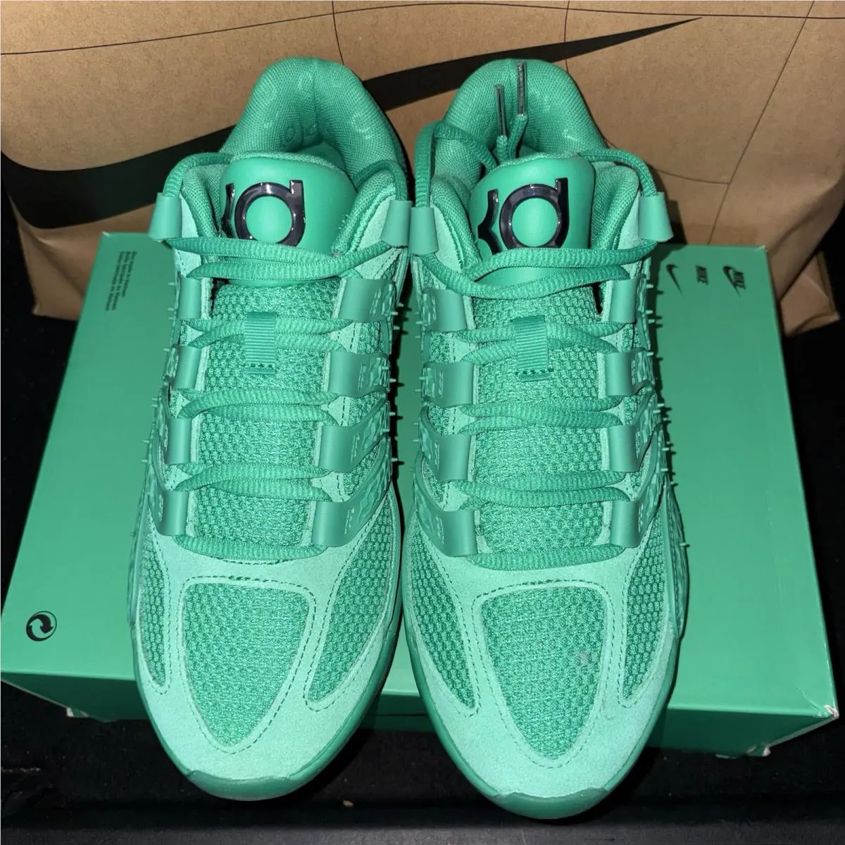 Nike shoes - Nike KD 18 - IU3108-300 - Green 2