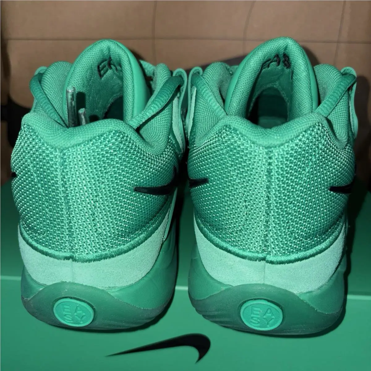 Nike shoes - Nike KD 18 - IU3108-300 - Green 3