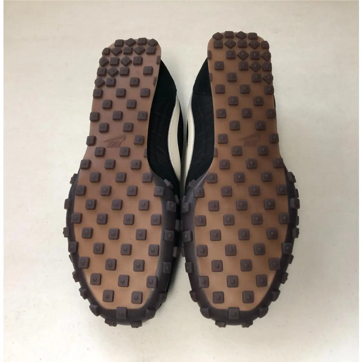 Nike shoes - Nike Waffle Racer - Waffle Racer - IM8658-001 - Black/Sail-Coconut Milk (UPC: 198488561660) 4
