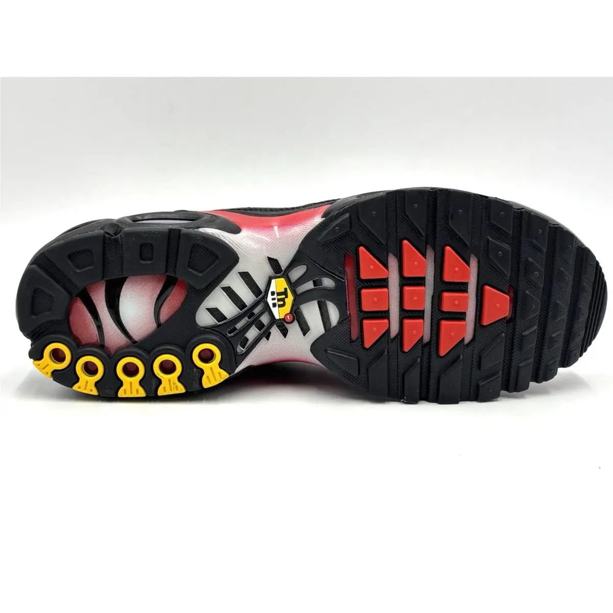 Nike shoes - Nike Air Max Plus - Air Max Plus - DM0032-017 - Black/Red/White 8